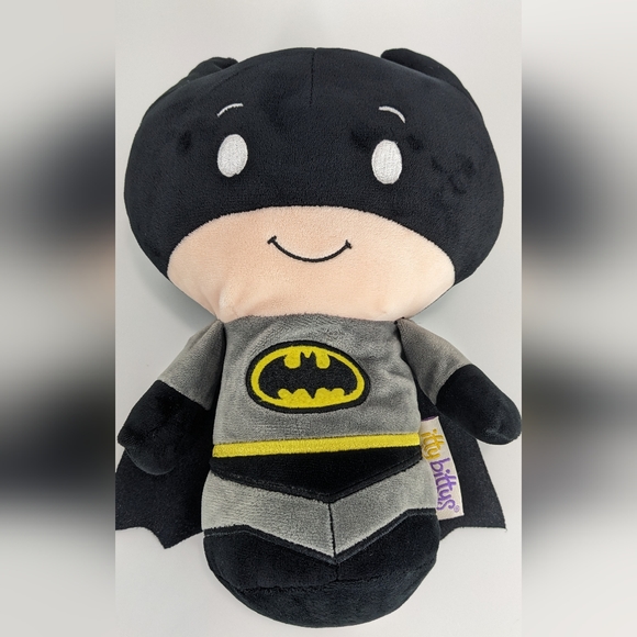 Hallmark Itty Bitty Batman (big version, 12") - Picture 8 of 8